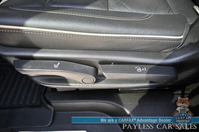 2021 GMC Yukon SLT / 4x4 / Auto Start / Heated & Cooled Leather Seats / Bose Speakers / Lane Departure & Blind Spot / Apple CarPlay & Android Auto / Keyless Entry & Start / Back Up Cam / 3rd Row / Seats 8 / Tow Pkg Wasilla AK