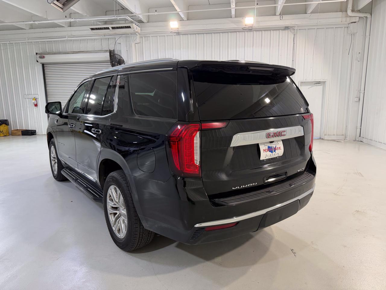 2021 GMC Yukon SLT
