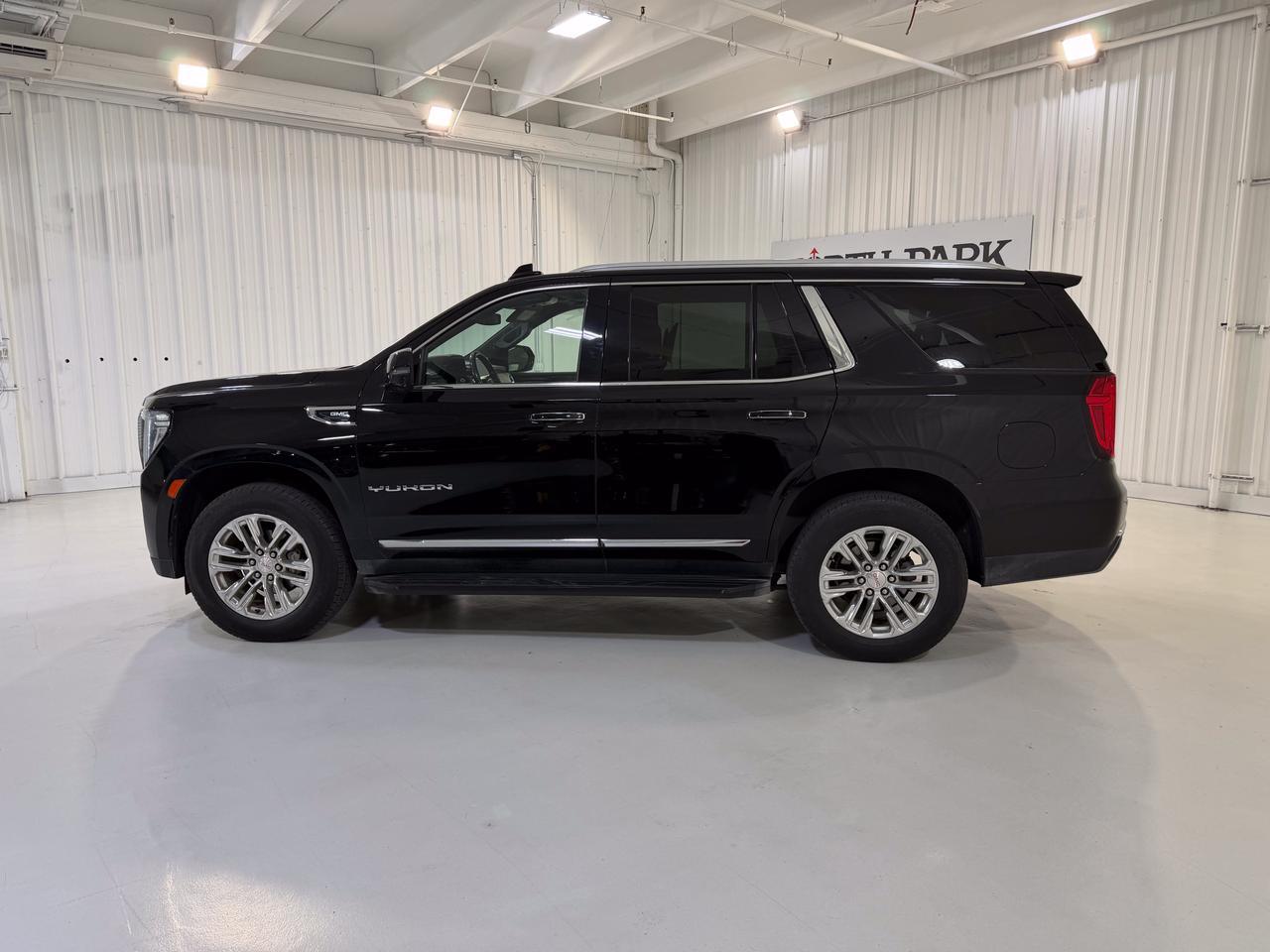 2021 GMC Yukon SLT