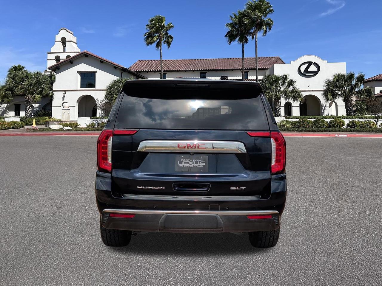 2021 GMC Yukon SLT