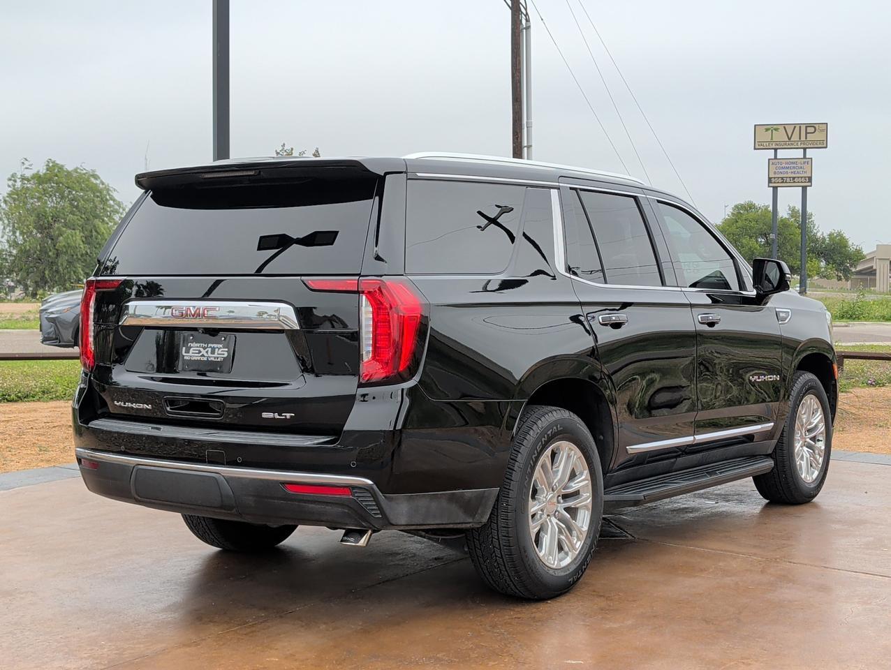 2021 GMC Yukon SLT