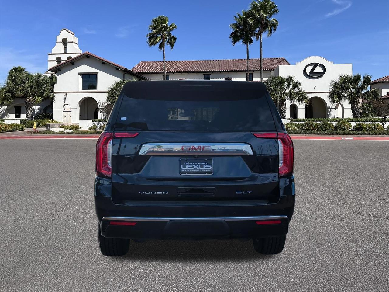 2021 GMC Yukon SLT