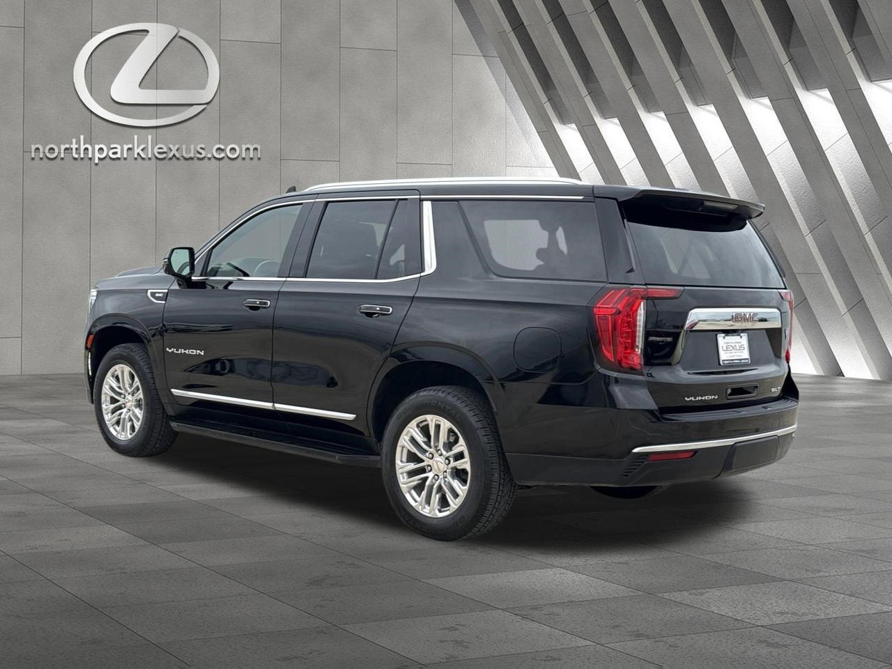 2021 GMC Yukon SLT