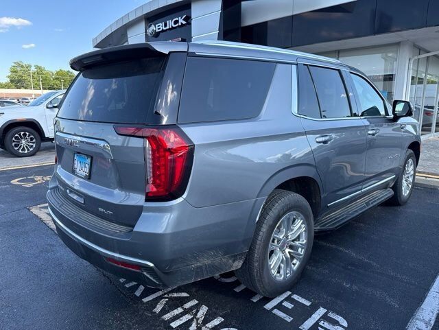 2021 GMC Yukon SLT