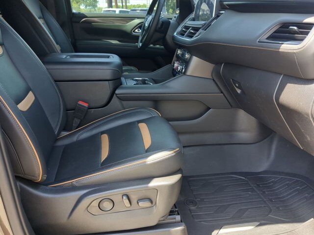 2021 GMC Yukon XL AT4