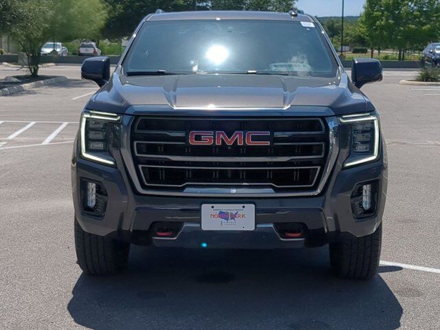 2021 GMC Yukon XL AT4