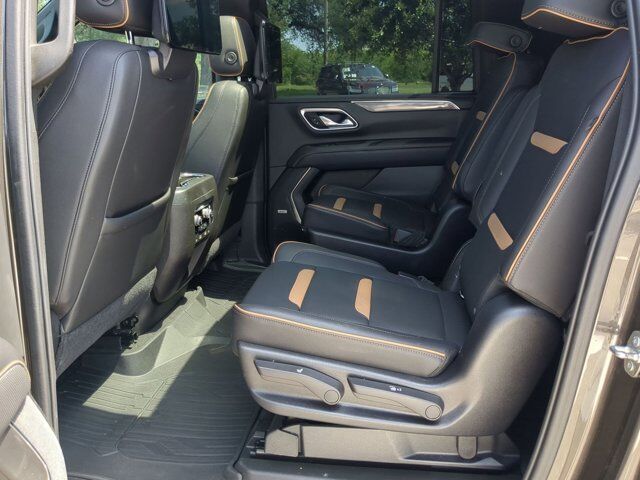 2021 GMC Yukon XL AT4
