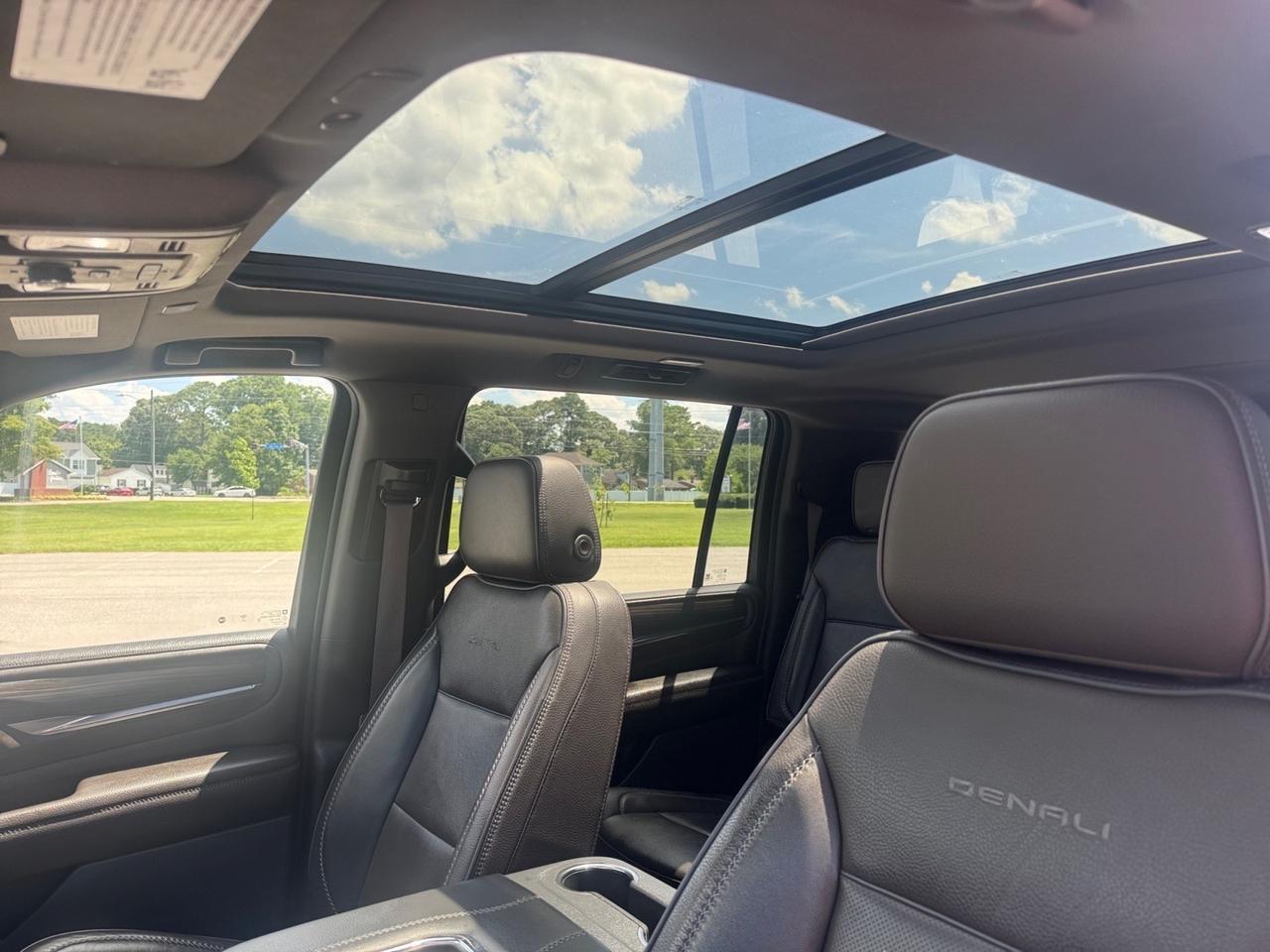 2021 GMC Yukon XL DENALI, HEATED STEERING WHEEL, HEATED/ COOLED SEATS, CAPTAINS CHAIRS, HEATED REAR SEATS, BOSE SOUND SYSTEM, PANORAMIC SUNROOF, ULTRA LOADED SUV, READY TO ROLL & PRICED TO SELL, TAKE ADVANTAGE OF THIS DEAL TODAY!!! Norfolk VA