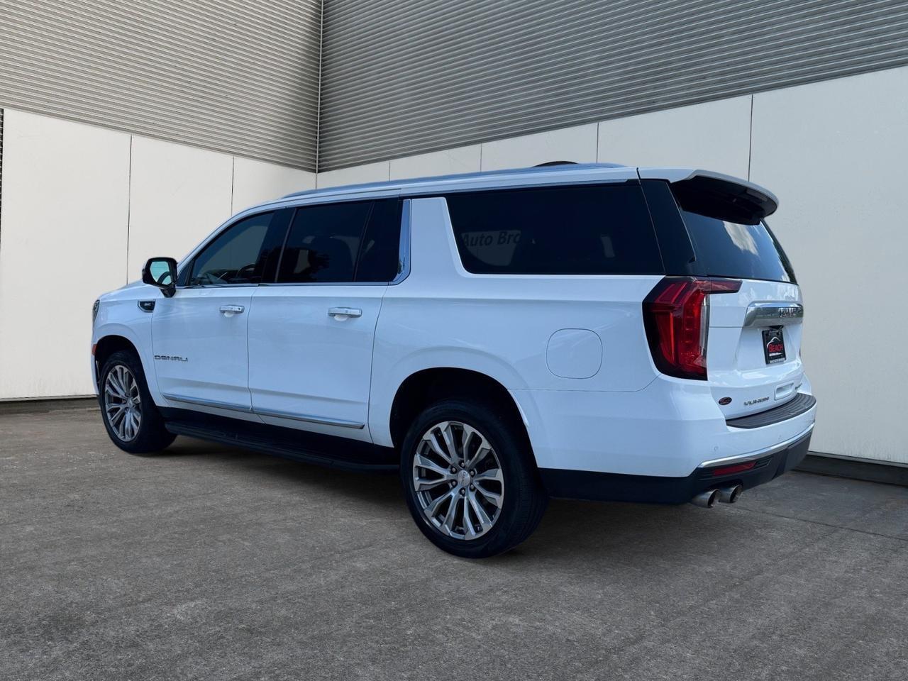 2021 GMC Yukon XL DENALI, HEATED STEERING WHEEL, HEATED/ COOLED SEATS, CAPTAINS CHAIRS, HEATED REAR SEATS, BOSE SOUND SYSTEM, PANORAMIC SUNROOF, ULTRA LOADED SUV, READY TO ROLL & PRICED TO SELL, TAKE ADVANTAGE OF THIS DEAL TODAY!!! Norfolk VA