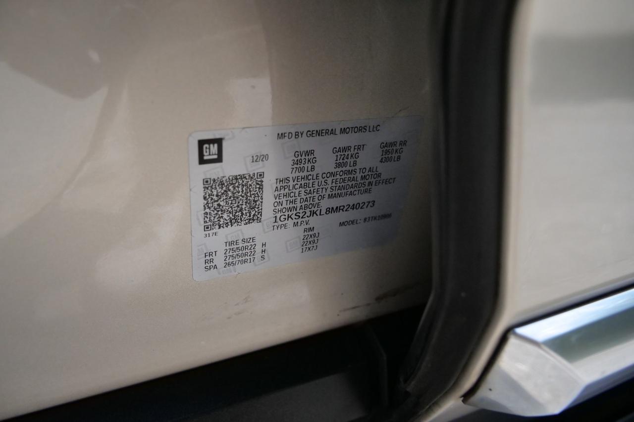 2021 GMC Yukon XL Denali / 4WD / Ultimate Package / Rear Entertainment! High Point NC