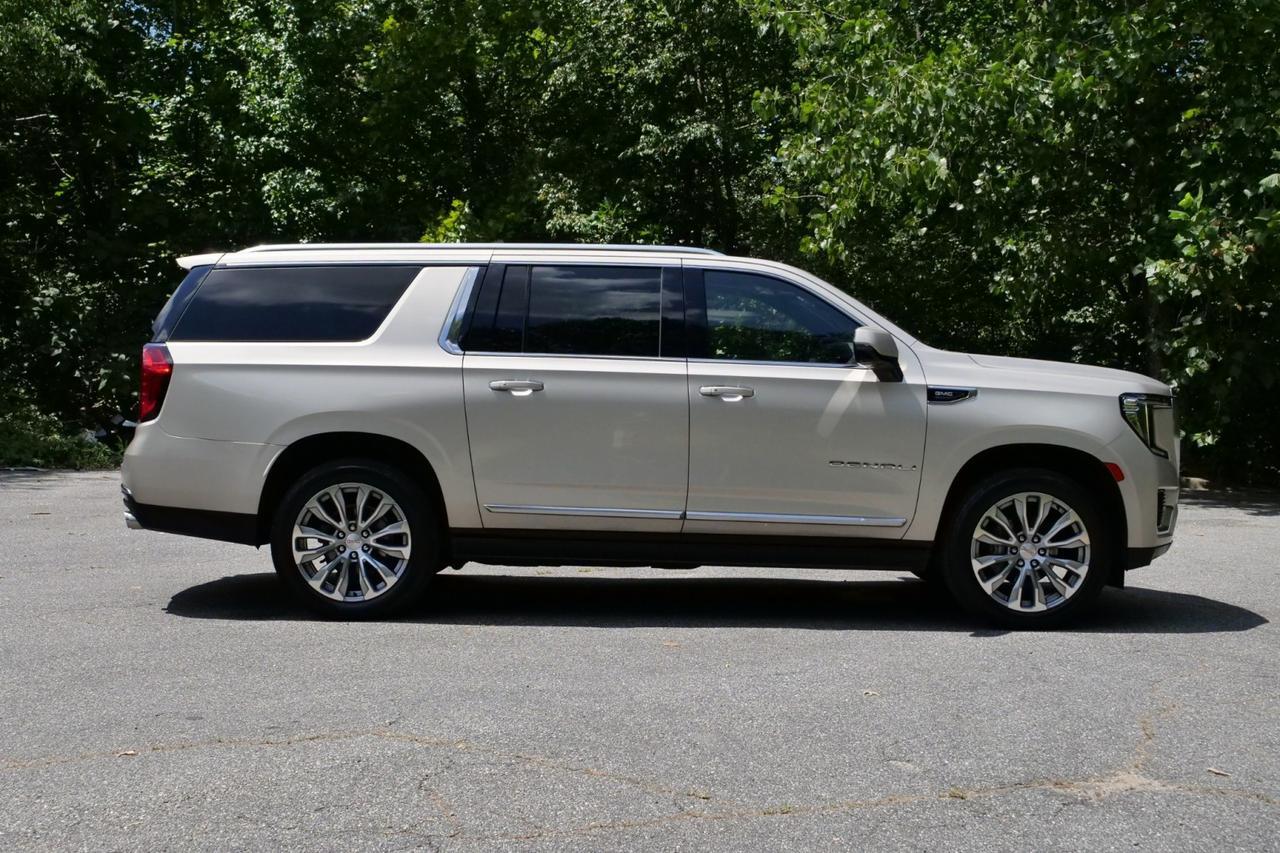 2021 GMC Yukon XL Denali / 4WD / Ultimate Package / Rear Entertainment! Lincolnton NC
