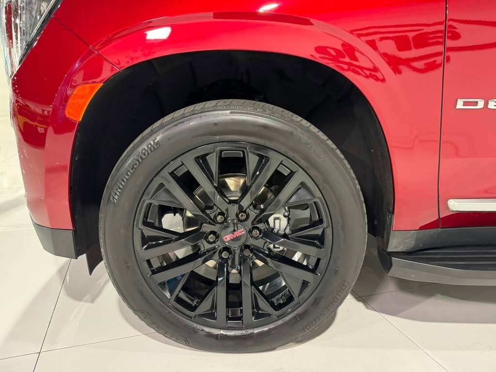 2021 GMC Yukon XL Denali Cayenne Red paint, Jet Black interior, rear entertainment system, Bose audio system AND MORE! Fort Lauderdale FL