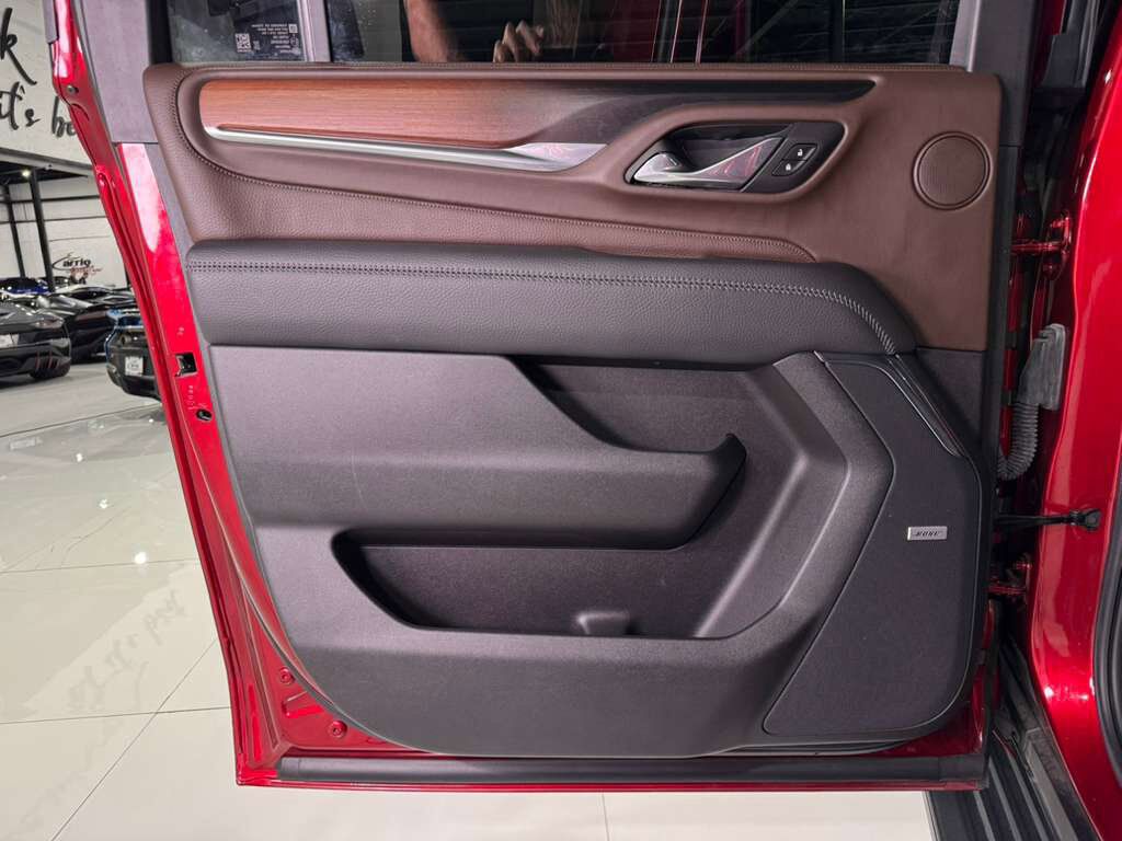 2021 GMC Yukon XL Denali Cayenne Red paint, Jet Black interior, rear entertainment system, Bose audio system AND MORE! Fort Lauderdale FL