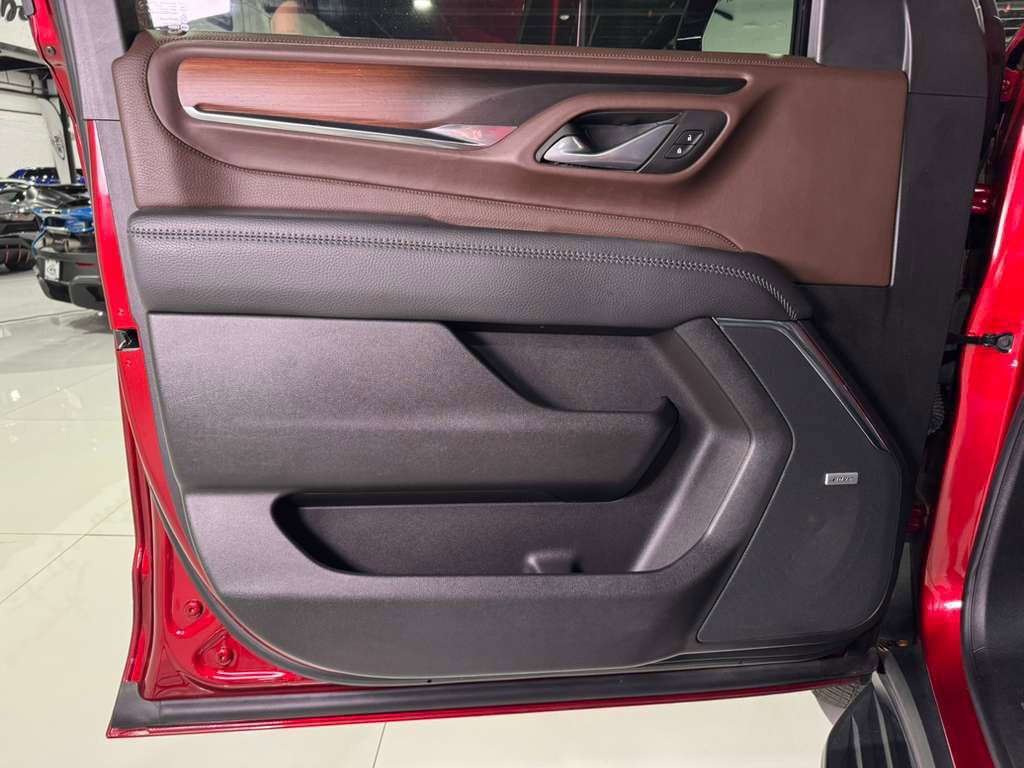 2021 GMC Yukon XL Denali Cayenne Red paint, Jet Black interior, rear entertainment system, Bose audio system AND MORE! Fort Lauderdale FL