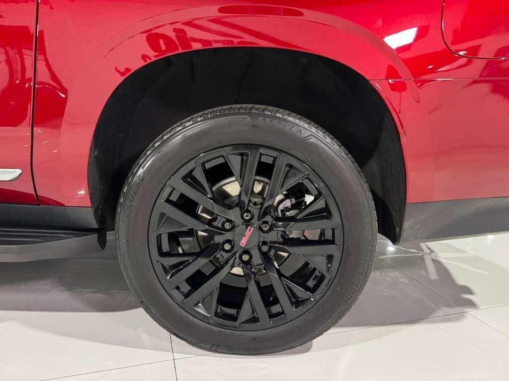 2021 GMC Yukon XL Denali Cayenne Red paint, Jet Black interior, rear entertainment system, Bose audio system AND MORE! Fort Lauderdale FL