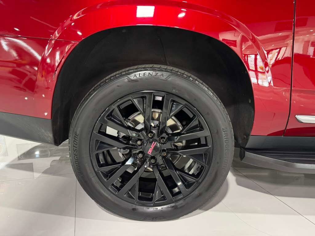 2021 GMC Yukon XL Denali Cayenne Red paint, Jet Black interior, rear entertainment system, Bose audio system AND MORE! Fort Lauderdale FL