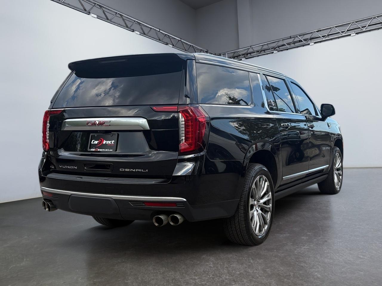 2021 GMC Yukon XL Denali, FORWARD COLLISION ALERT, BLIND SPOT MONITORING, HEADSUP DISPLAY, HANDS FREE LIFTGATE, HEATED & VENTILATED SEATS,360 BACKUP CAMERA, POWER RUNNING BOARDS, PANORAMIC SUNROOF, ONLY 1 OWNER, LOW MILES, GO BIG AND GO HOME IN THIS DENALI! Virginia Beach VA