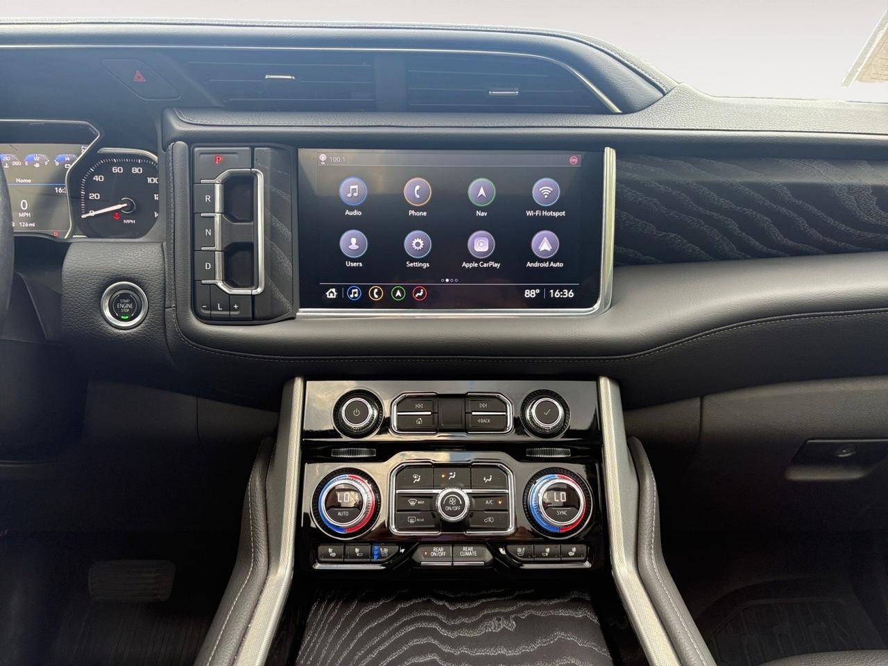 2021 GMC Yukon XL Denali, FORWARD COLLISION ALERT, BLIND SPOT MONITORING, HEADSUP DISPLAY, HANDS FREE LIFTGATE, HEATED & VENTILATED SEATS,360 BACKUP CAMERA, POWER RUNNING BOARDS, PANORAMIC SUNROOF, ONLY 1 OWNER, LOW MILES, GO BIG AND GO HOME IN THIS DENALI! Virginia Beach VA