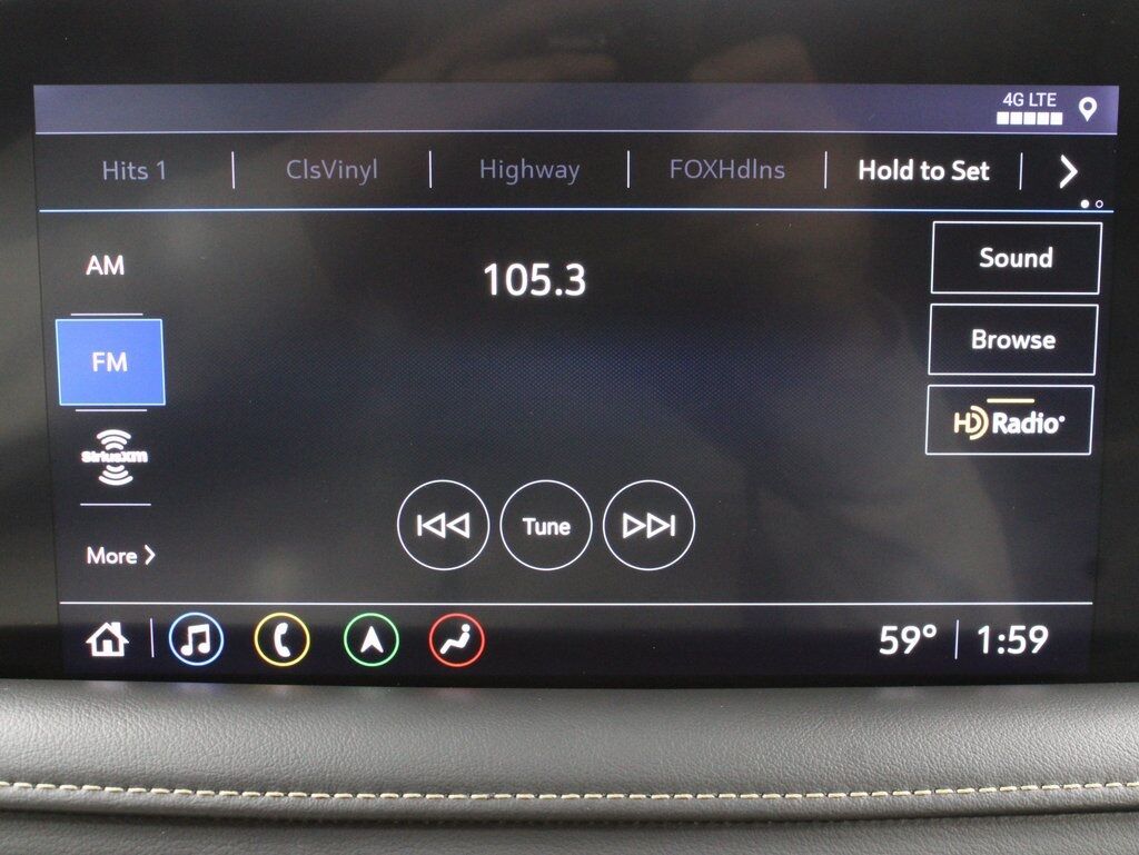 2021 GMC Yukon XL SLT 4WD 7 Passenger Fond du Lac WI