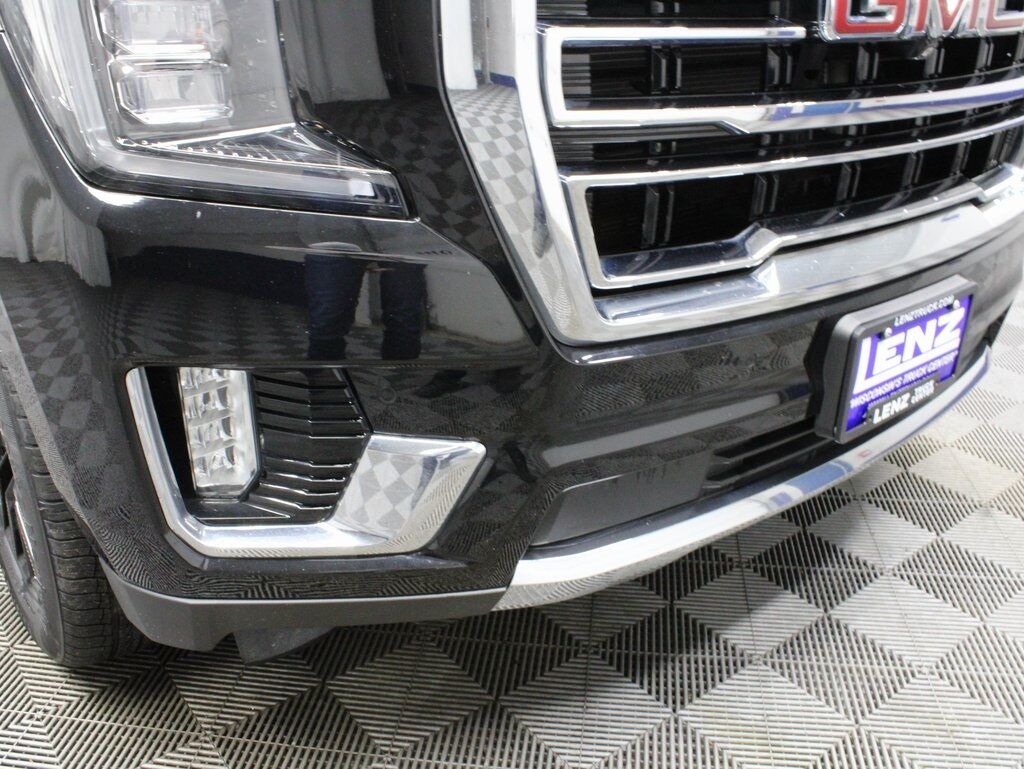 2021 GMC Yukon XL SLT 4WD 7 Passenger Fond du Lac WI