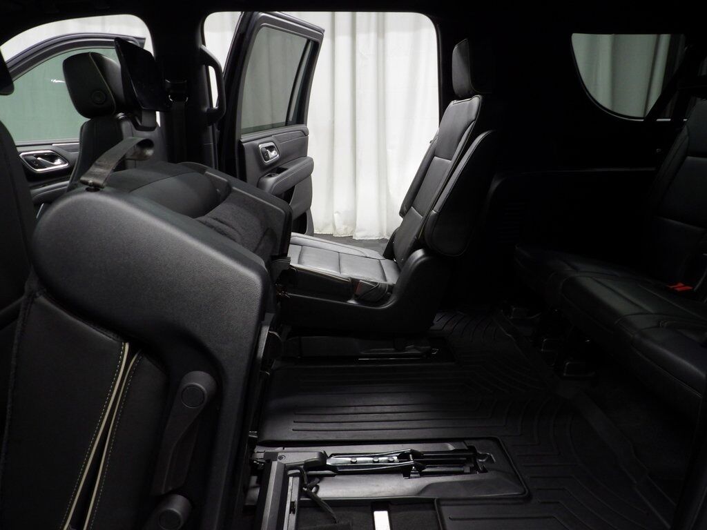 2021 GMC Yukon XL SLT 4WD 7 Passenger Fond du Lac WI