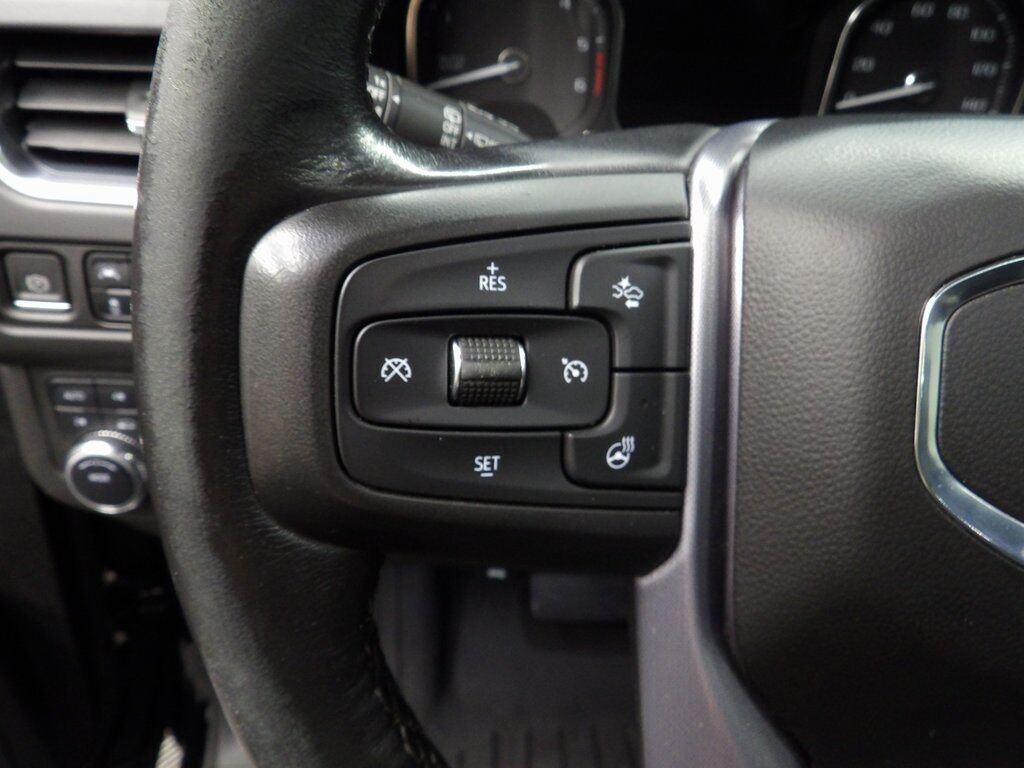 2021 GMC Yukon XL SLT 4WD 7 Passenger Fond du Lac WI
