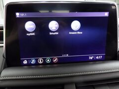 2021 GMC Yukon XL SLT 4WD 7 Passenger Fond du Lac WI