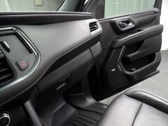 2021 GMC Yukon XL SLT 4WD 7 Passenger Fond du Lac WI