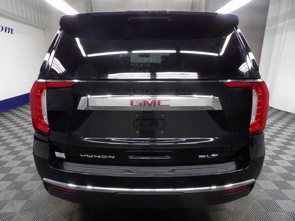 2021 GMC Yukon XL SLT 4WD 7 Passenger Fond du Lac WI