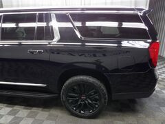 2021 GMC Yukon XL SLT 4WD 7 Passenger Fond du Lac WI