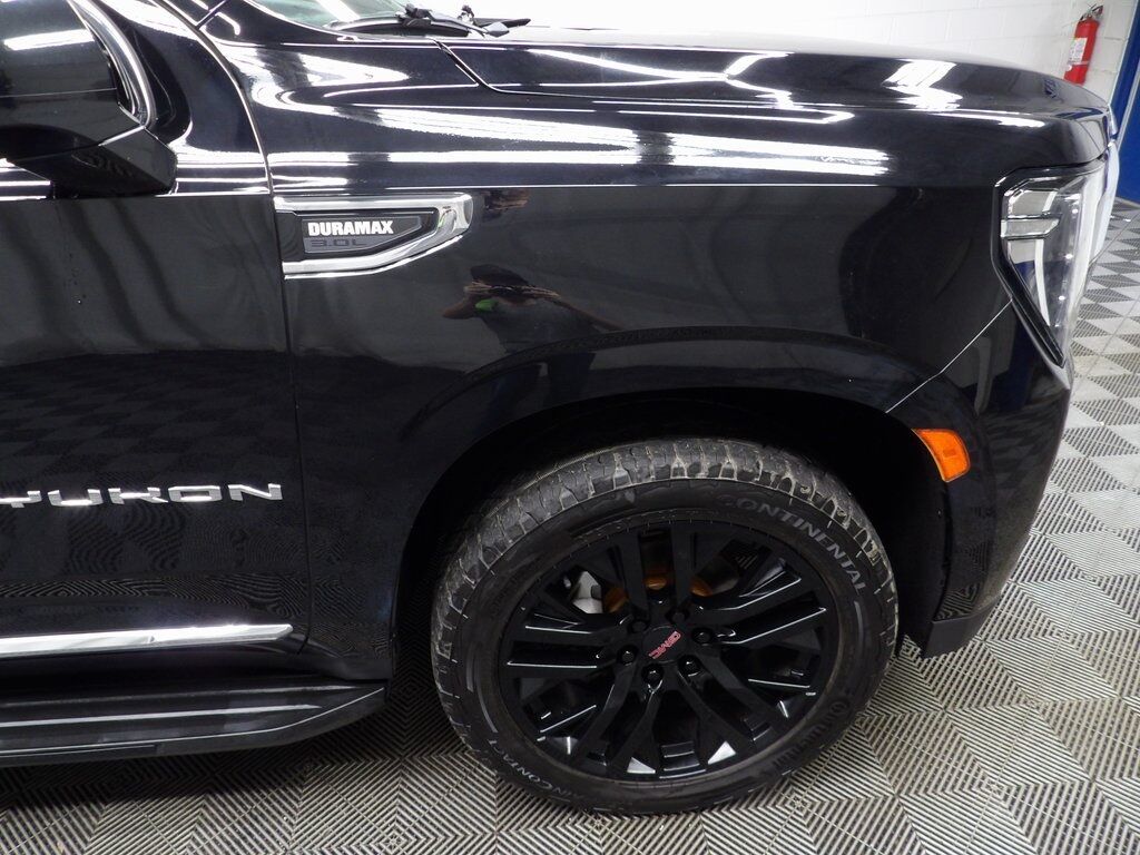 2021 GMC Yukon XL SLT 4WD 7 Passenger Fond du Lac WI