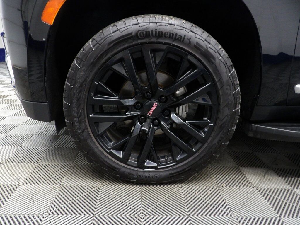 2021 GMC Yukon XL SLT 4WD 7 Passenger Fond du Lac WI