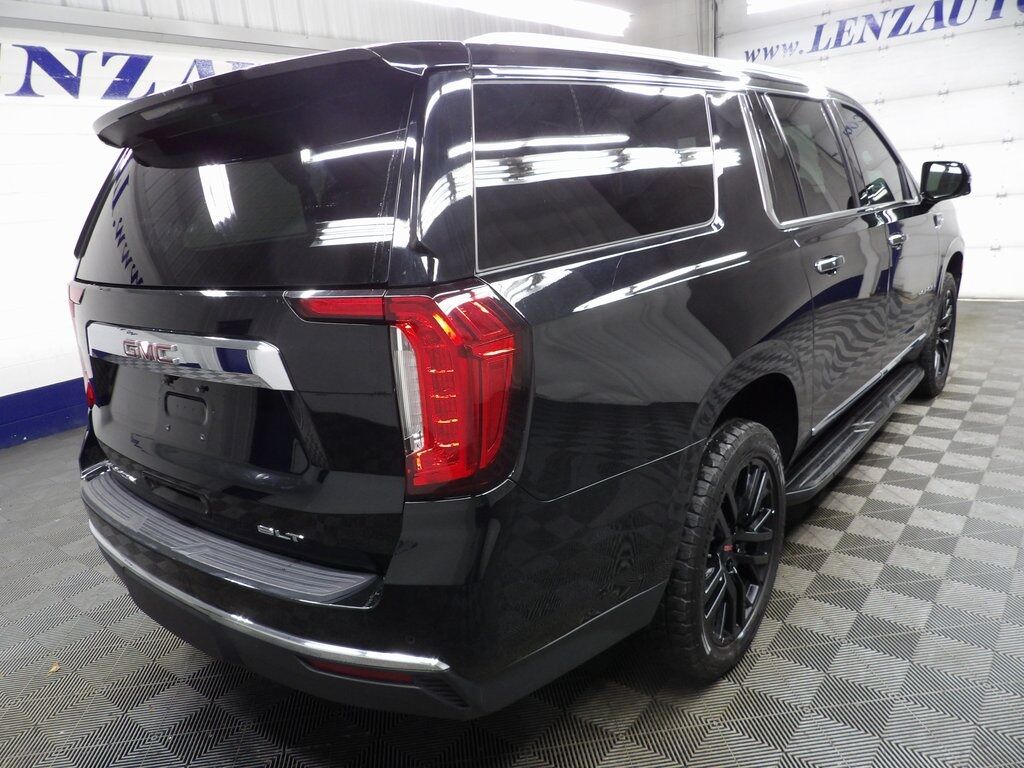 2021 GMC Yukon XL SLT 4WD 7 Passenger Fond du Lac WI