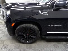 2021 GMC Yukon XL SLT 4WD 7 Passenger Fond du Lac WI