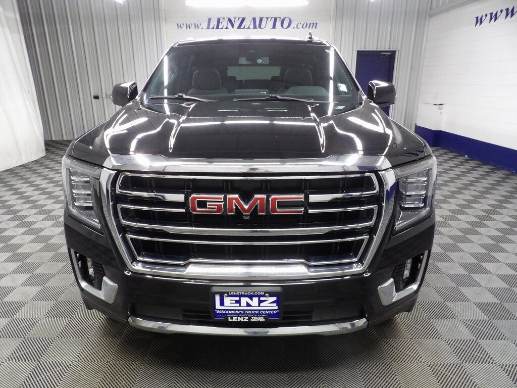 2021 GMC Yukon XL SLT 4WD 7 Passenger Fond du Lac WI