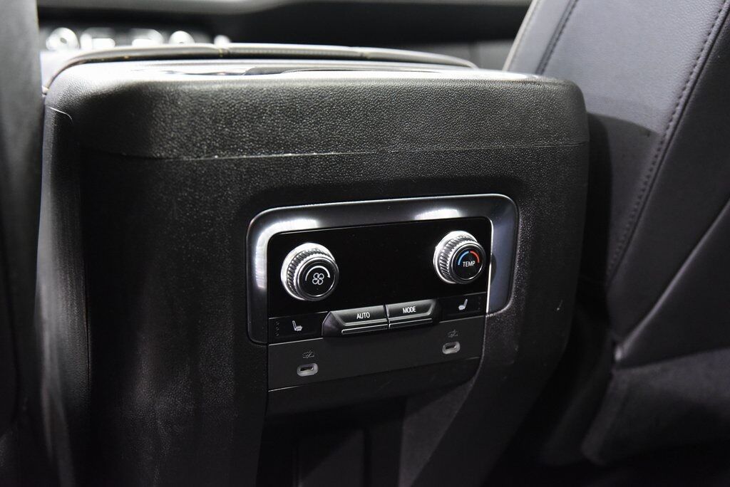 2021 GMC Yukon XL SLT Akron