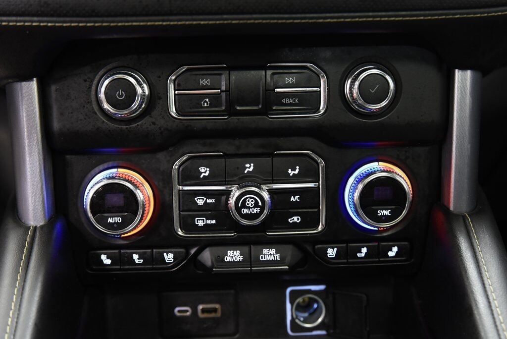 2021 GMC Yukon XL SLT Akron