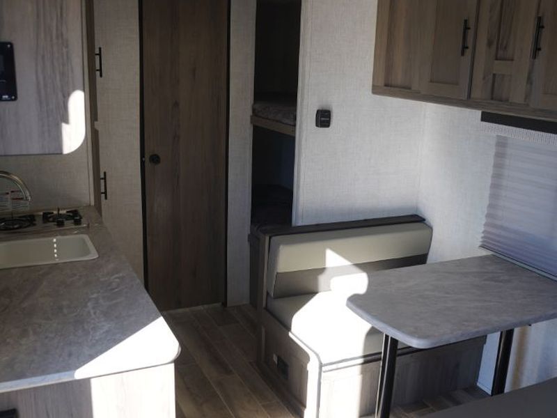 2021 Gulf Stream Enlighten 18BH Huntington UT