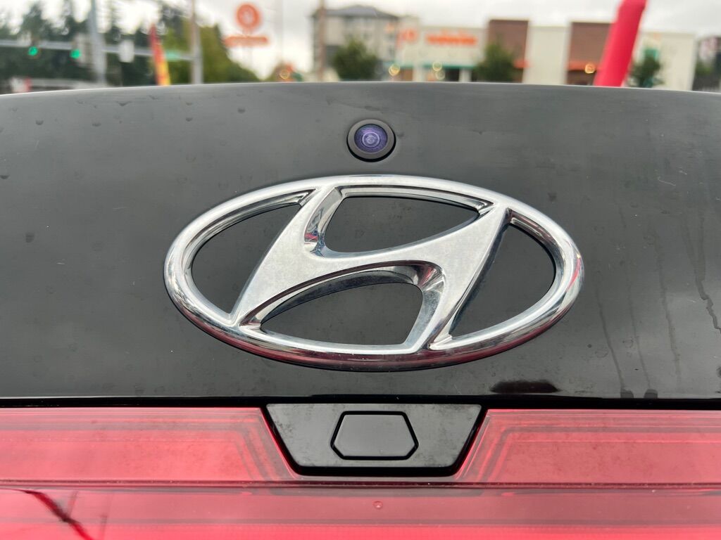 2021 HYUNDAI ELANTRA LIMITED Des Moines WA