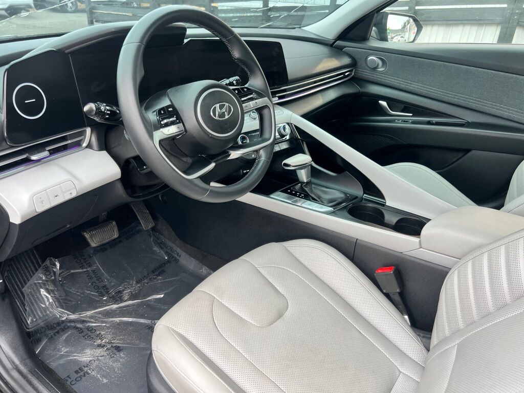 2021 HYUNDAI ELANTRA LIMITED Des Moines WA