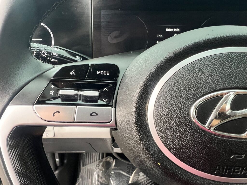 2021 HYUNDAI ELANTRA LIMITED Des Moines WA