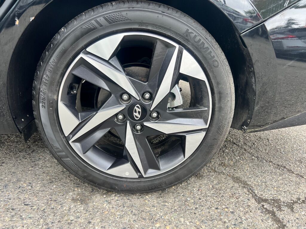 2021 HYUNDAI ELANTRA LIMITED Des Moines WA