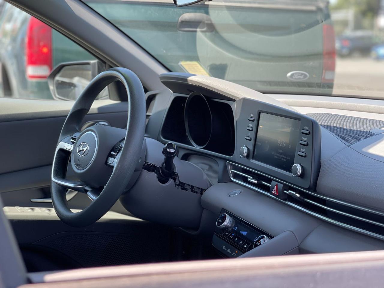 2021 HYUNDAI Elantra SEL Spokane WA