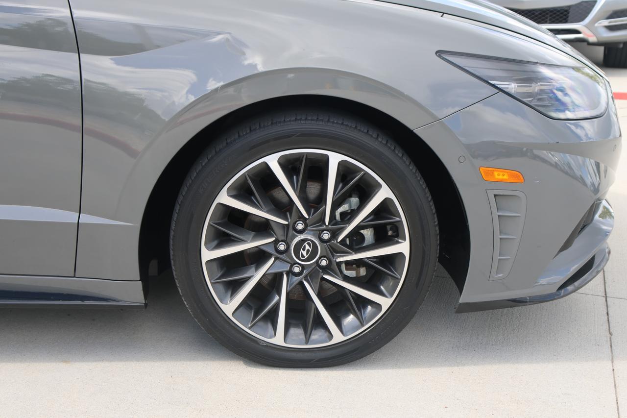 2021 HYUNDAI SONATA LIMITED Houston TX