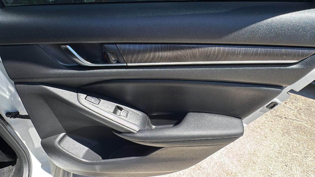 2021 Honda Accord Sedan Touring  Selma TX