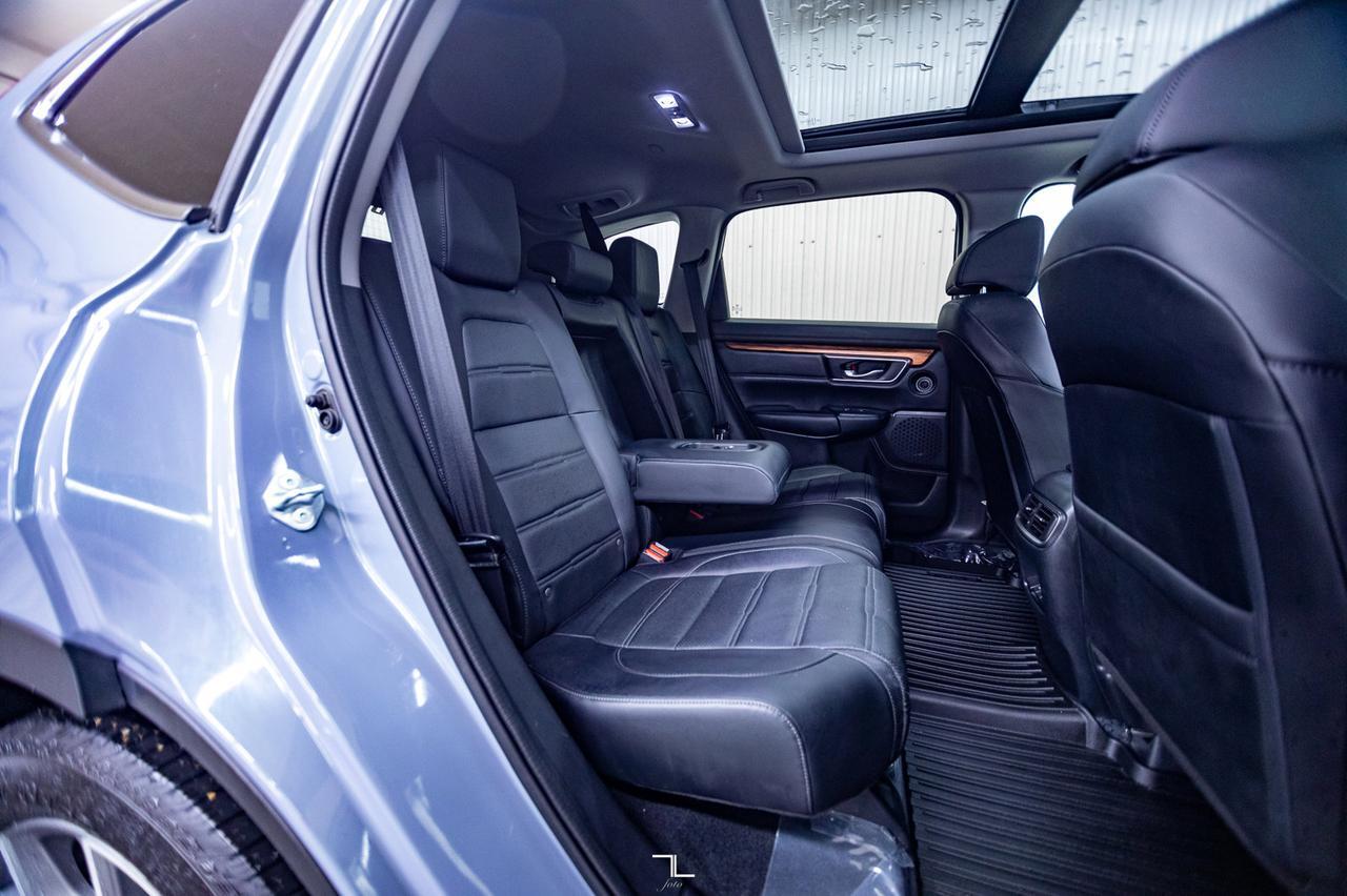 2021 Honda CR-V AWD Touring Leather Roof Nav BCam Red Deer AB