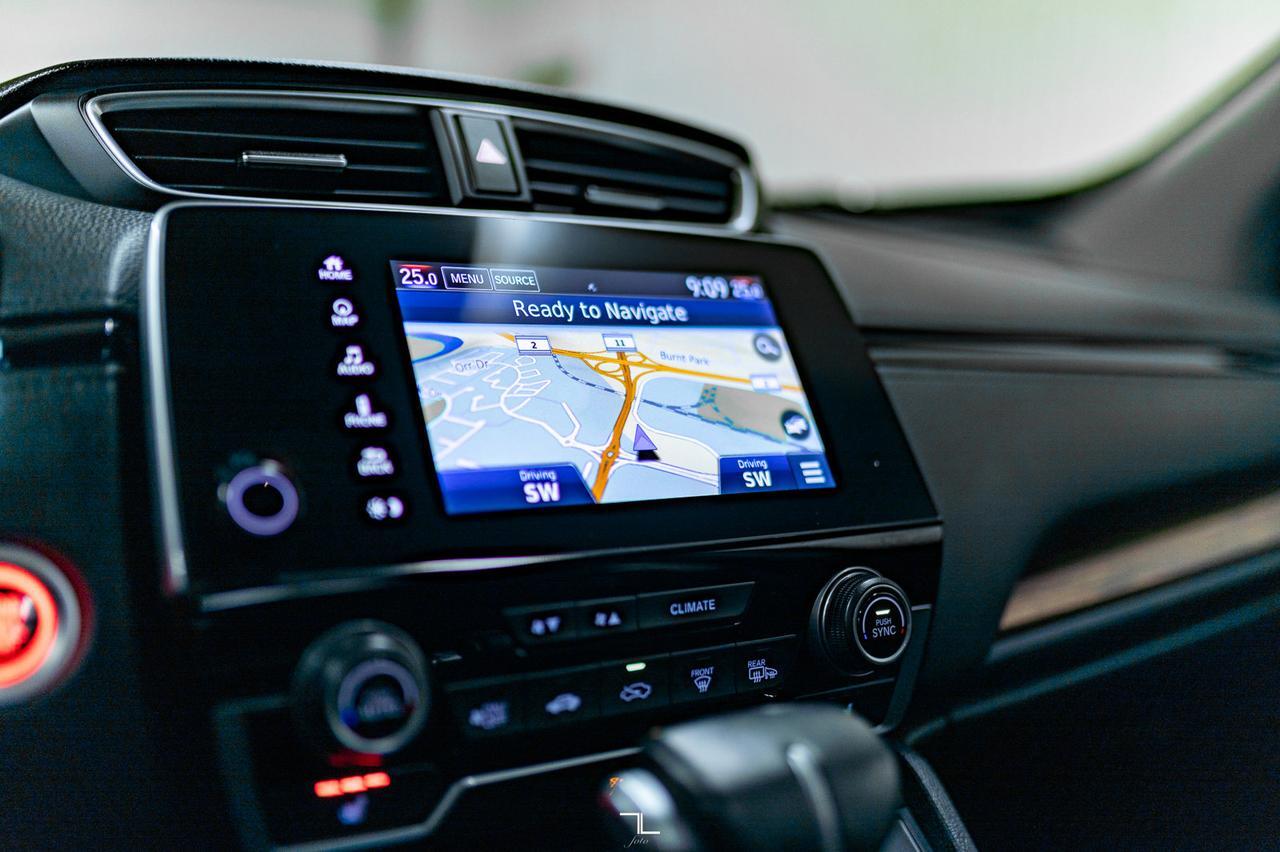 2021 Honda CR-V AWD Touring Leather Roof Nav BCam Red Deer AB