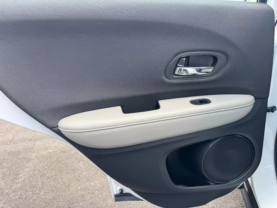 2021 Honda HR-V LX Sport Utility 4D