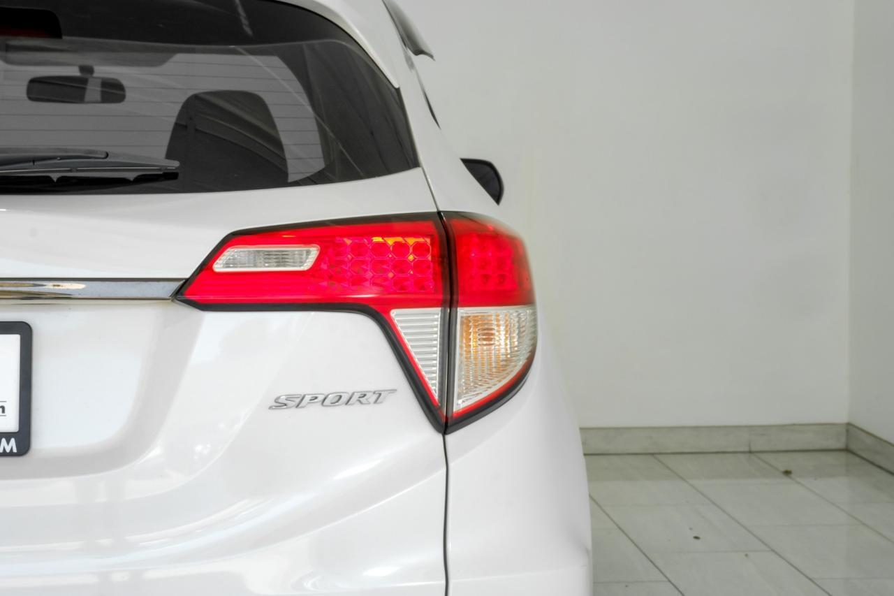 2021 Honda HR-V SPORT AUTOMATIC REAR CAMERA BLUETOOTH CRUISE CONTROL ALLOY WHEELS Carrollton TX