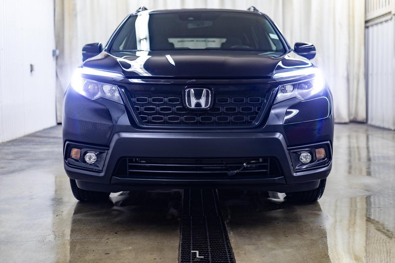 2021 Honda Passport AWD Sport Roof BCam Red Deer AB